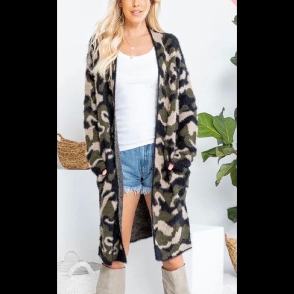 Fuzzy Camo Cardigan with pockets. S-3X